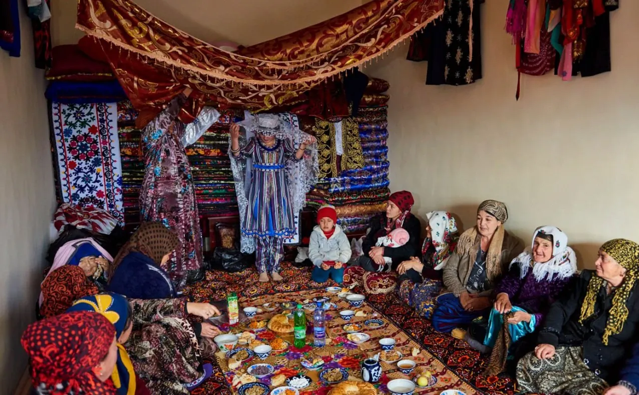 Choy va suhbat: muharrir kuzatuvlari